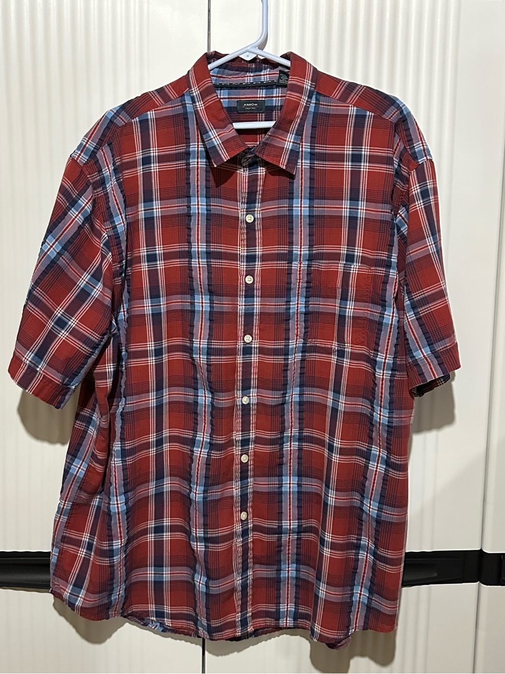 Arrow Red Plaid Short-Sleeve Button-Down Shirt with Blue and White Accents XXL